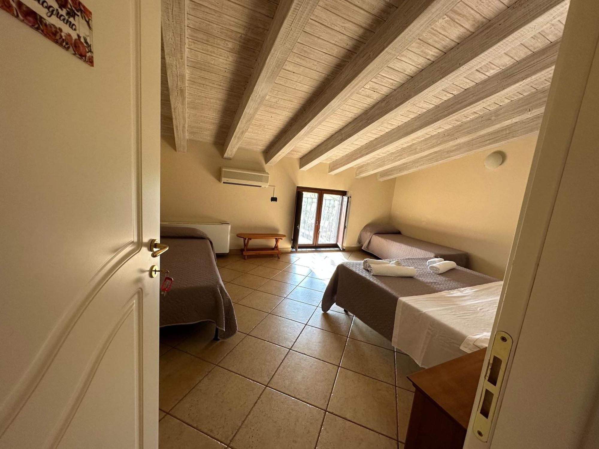Hotel Ranch Simeto Paterno  Exterior foto